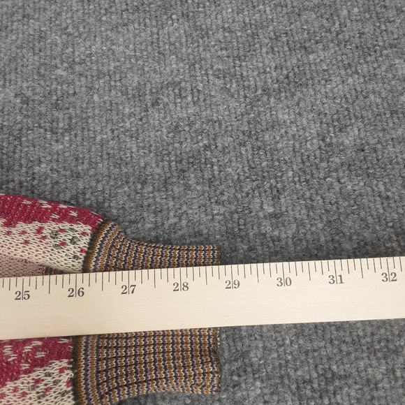 Coogi Style Sweater - Picture 10 of 12